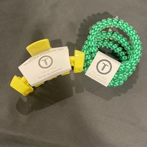 Teleties claw clip and hair ties